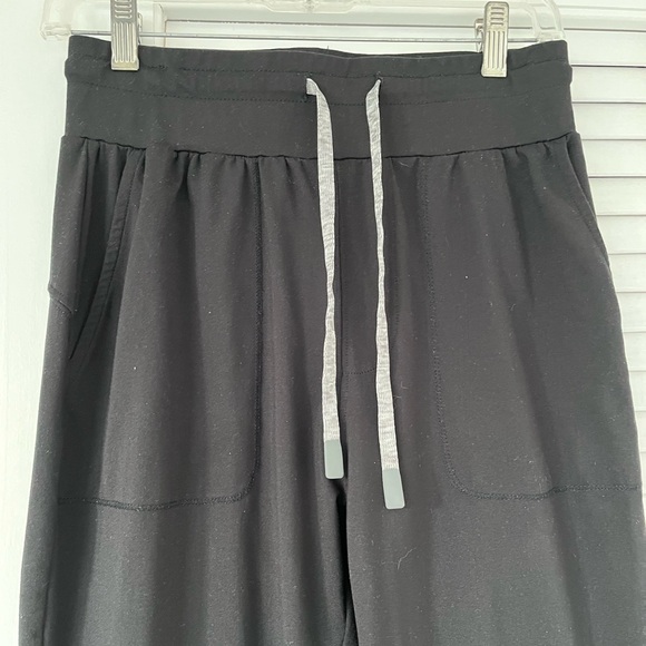 Varley Black Parkhust Fluid Stretch Jersey Joggers - Picture 6 of 10